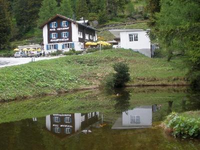 Hotel Rhonequelle Обервальд Екстер'єр фото